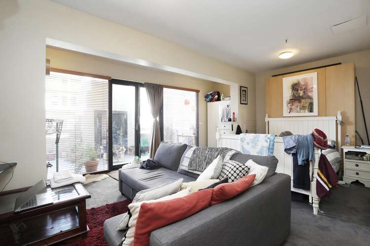 Main view of Homely studio listing, 61/18 Queen Street, Melbourne VIC 3000