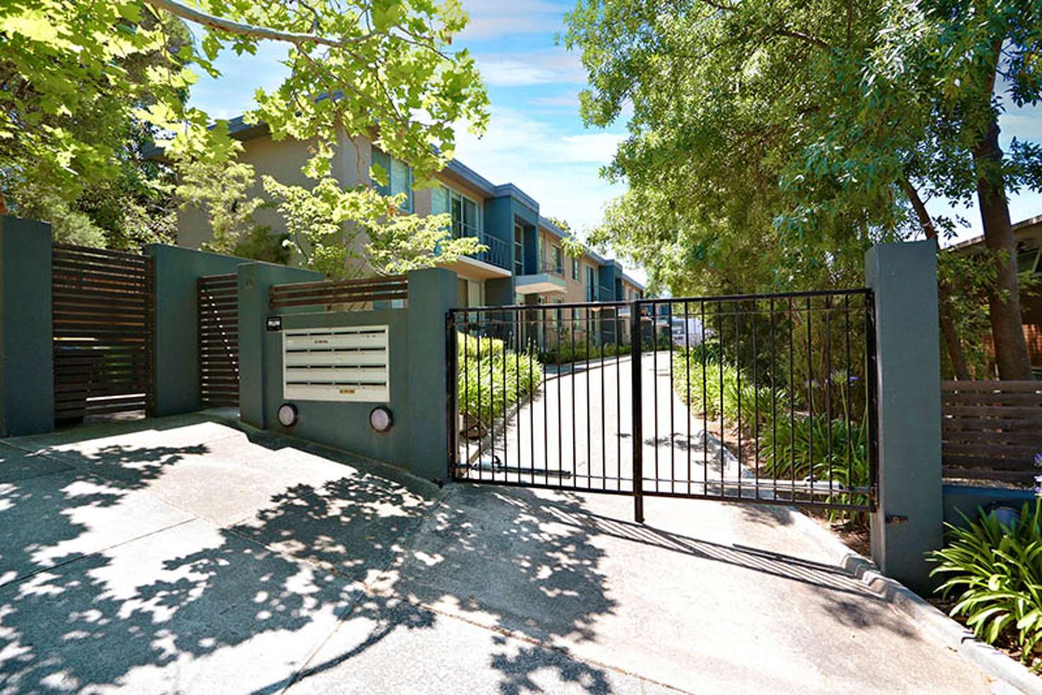 Main view of Homely apartment listing, 8/14 Stradbroke Avenue, Heidelberg VIC 3084