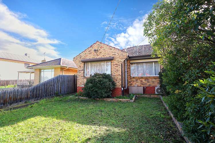 Main view of Homely house listing, 92a Snell Grove, Oak Park VIC 3046