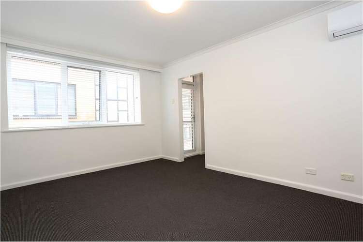 Third view of Homely apartment listing, 8/27 Hanover Street, Fitzroy VIC 3065