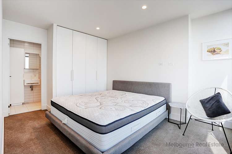 Fourth view of Homely apartment listing, 3003/500 Elizabeth Street, Melbourne VIC 3000