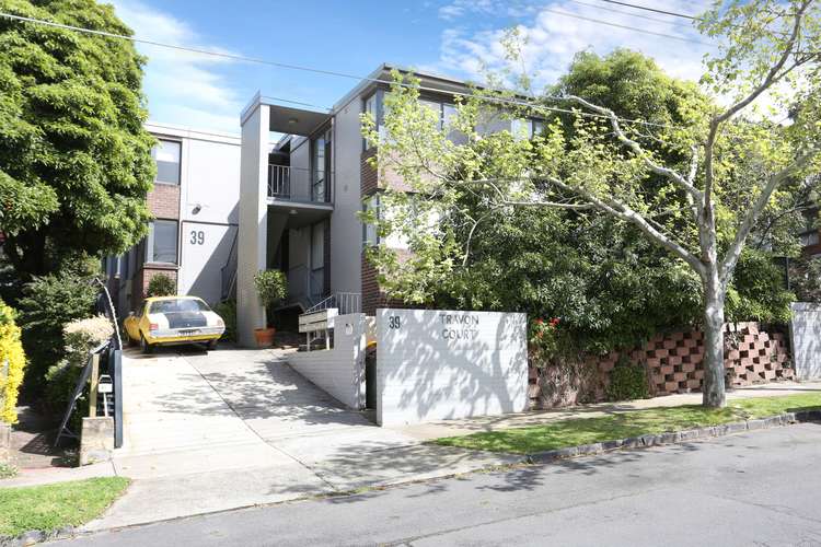 Main view of Homely flat listing, 7/39 Myrnong Crescent, Ascot Vale VIC 3032