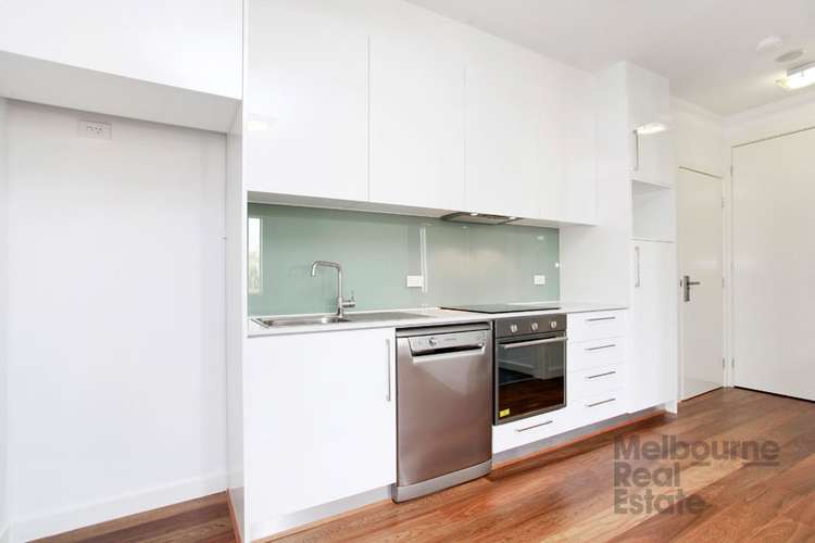 Second view of Homely apartment listing, 4/2 George Street, Windsor VIC 3181