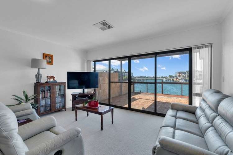 Main view of Homely unit listing, 4/3 Piccolo Place, Halls Head WA 6210