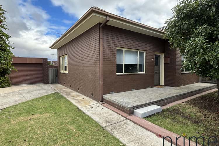 Main view of Homely unit listing, 31 Isabella Street, Geelong West VIC 3218
