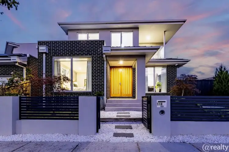 118 Leeds Road