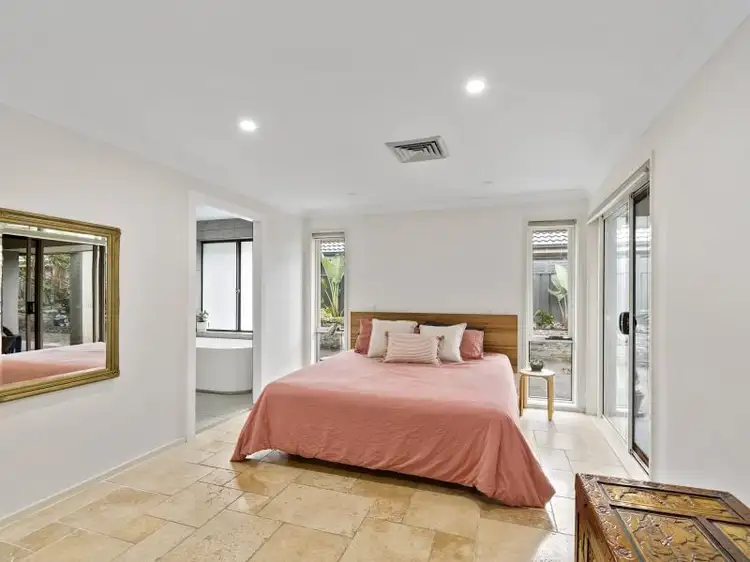 Sixth view of Homely house listing, 17 Haywards Bay Drive, Haywards Bay NSW 2530