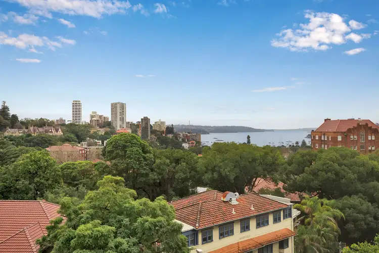 61/365a Edgecliff Road