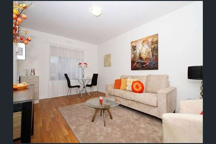 Third view of Homely apartment listing, 5/18 Pender Street, Thornbury VIC 3071