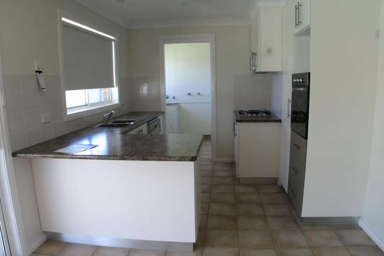 Second view of Homely unit listing, 4/11 Bulolo  Street, Ashmont NSW 2650
