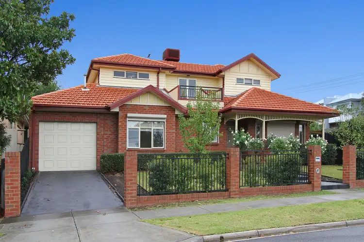 11 Garnet Street, Essendon West VIC 3040
