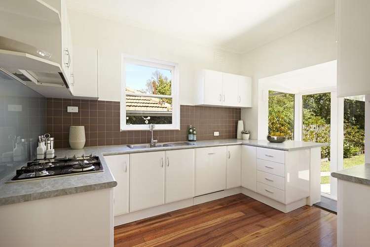 Second view of Homely townhouse listing, 3/2 Hatfield Street, Balwyn North VIC 3104