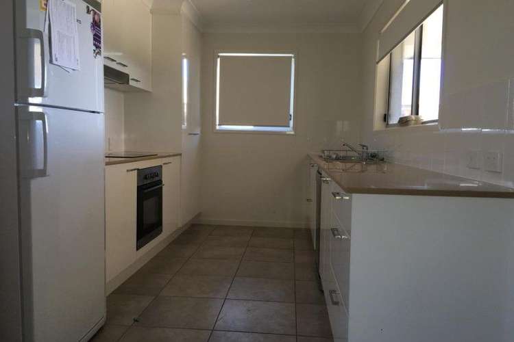 Second view of Homely unit listing, 2/21 Barnsley Street, Chinchilla QLD 4413