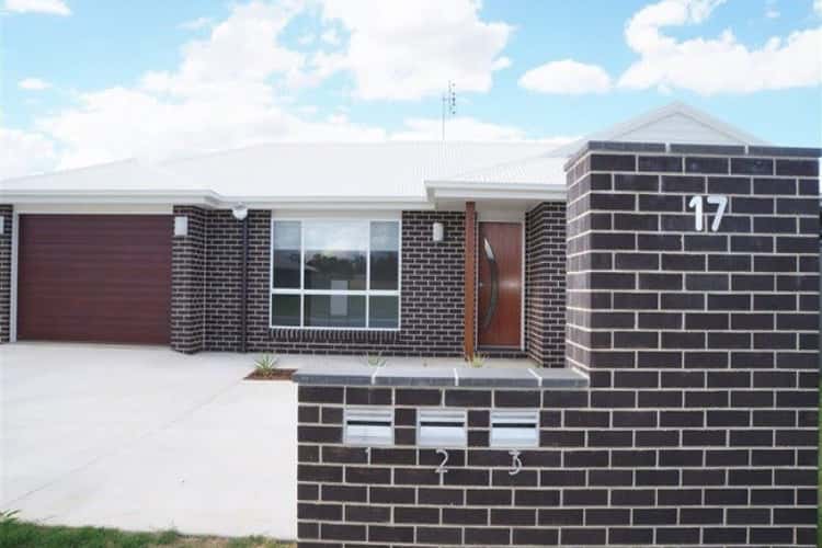 Second view of Homely unit listing, 2/17 Dudley Street, Chinchilla QLD 4413