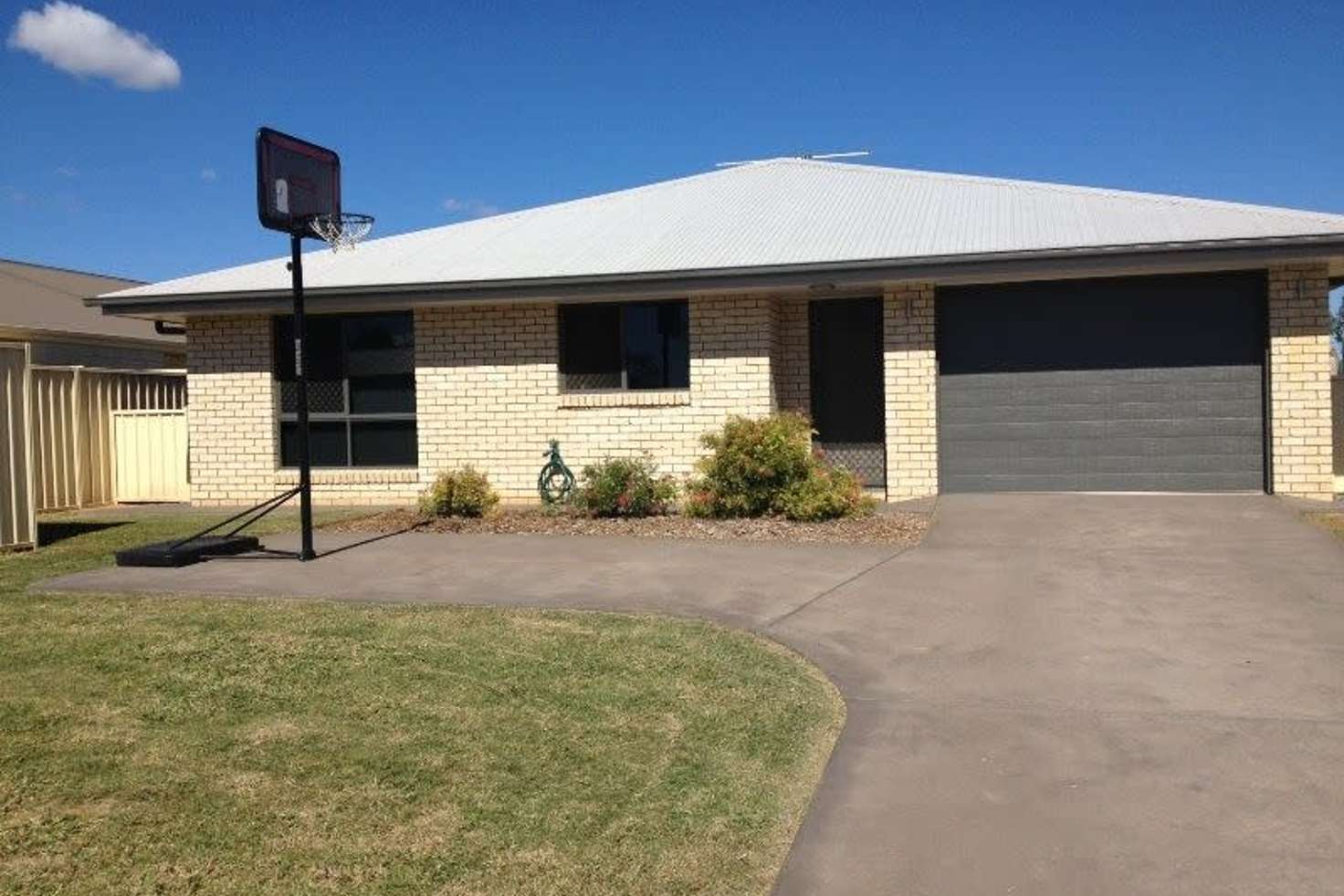 Main view of Homely villa listing, Unit 2/17 Luscombe Street, Chinchilla QLD 4413