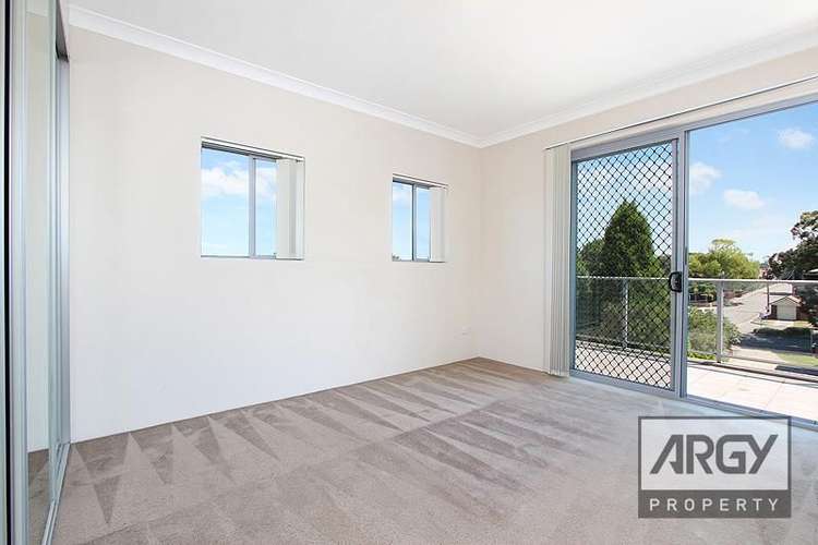 Fourth view of Homely apartment listing, 11/74-76 Hampton Court Rd, Carlton NSW 2218