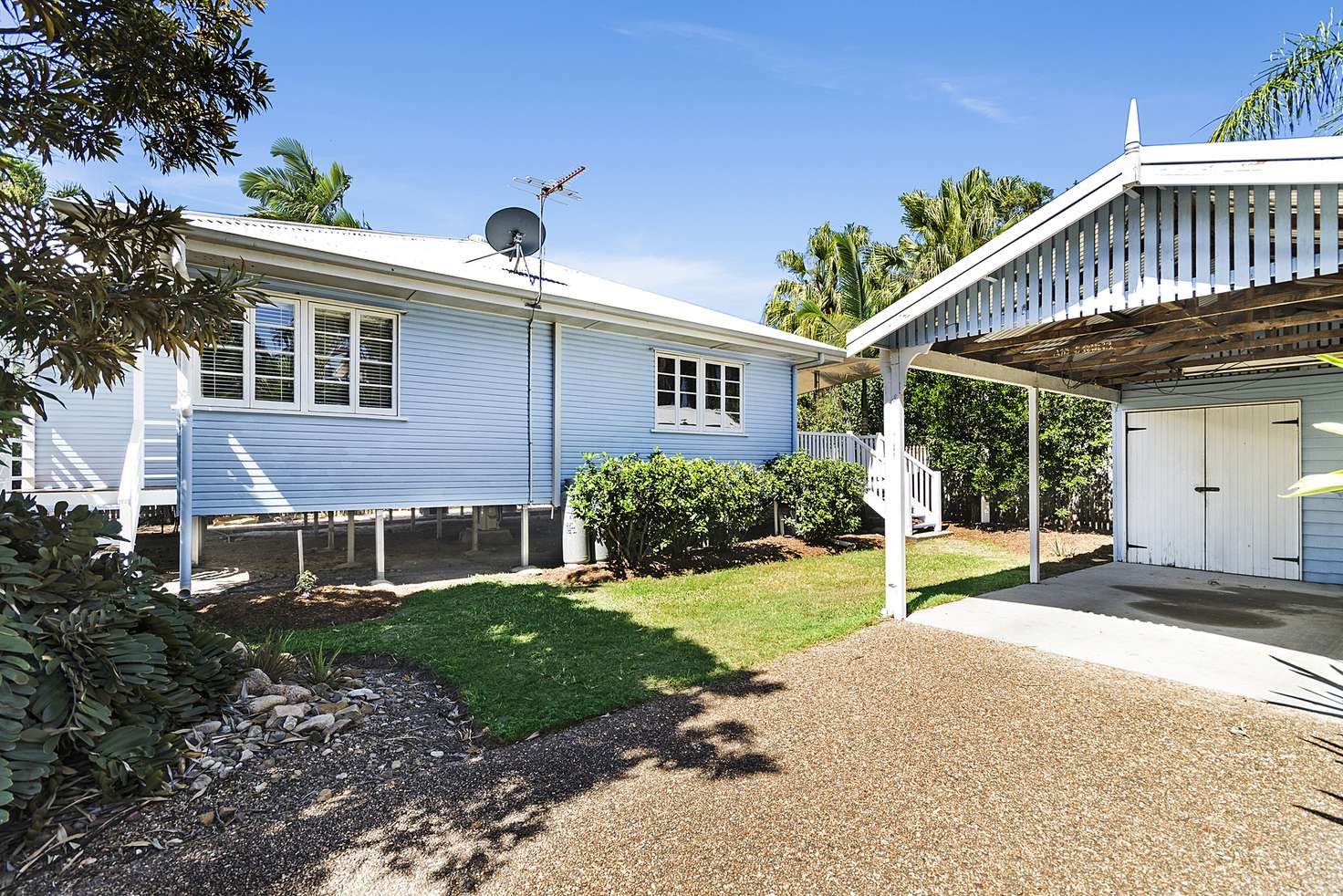 Main view of Homely house listing, 15 Lily Street, Hermit Park QLD 4812