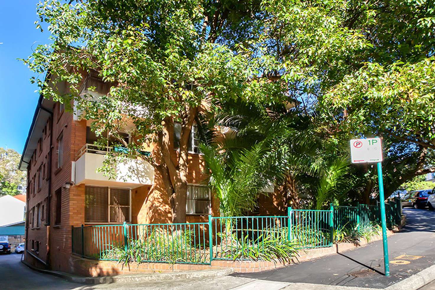 Main view of Homely studio listing, 5/4A Ithaca Road, Elizabeth Bay NSW 2011
