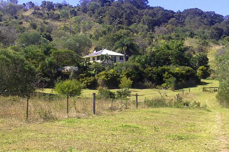 390 Spring Valley Road, West Stowe QLD 4680