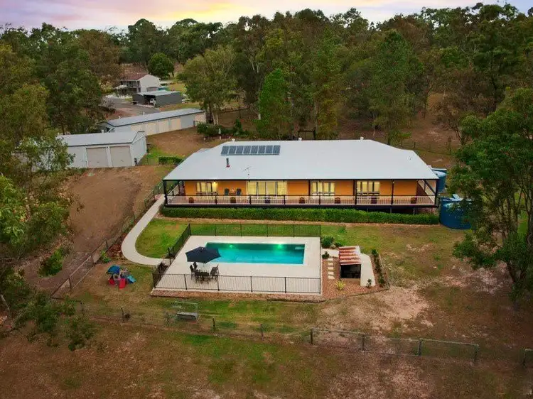 313 - 325 Kurrajong Rd