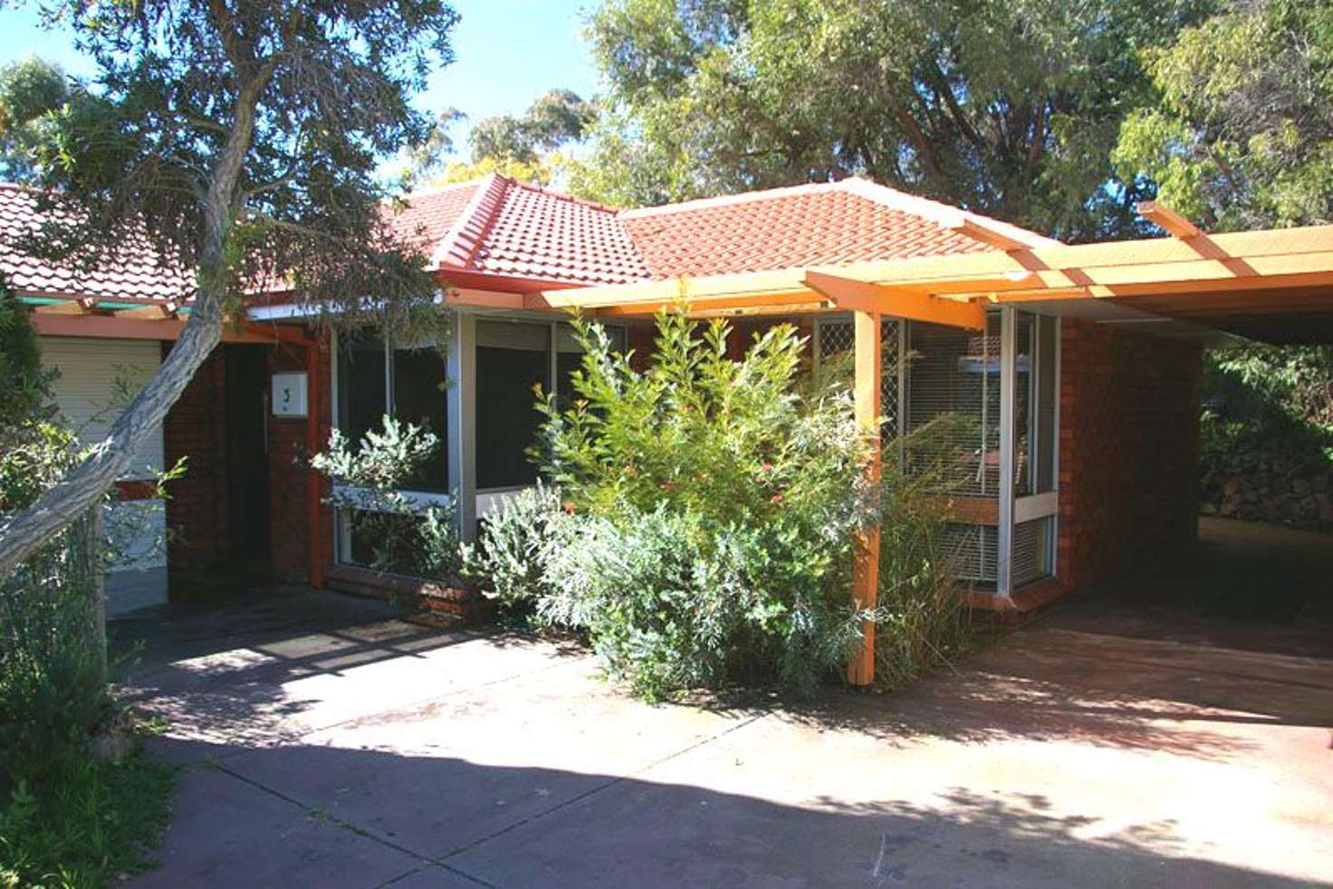 Main view of Homely unit listing, 3/8 Malsbury Street, Bicton WA 6157