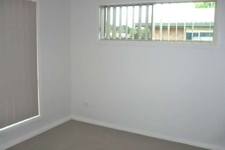 Fifth view of Homely unit listing, 1/27 Price Street, Chinchilla QLD 4413