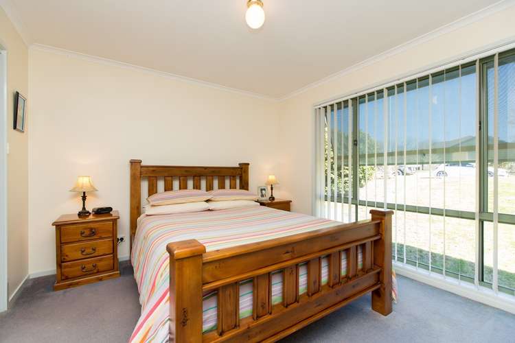 Sixth view of Homely house listing, 10 Canola Place, Estella NSW 2650
