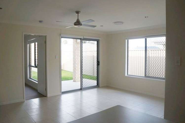 Second view of Homely unit listing, 2/7 Ellem Drive, Chinchilla QLD 4413