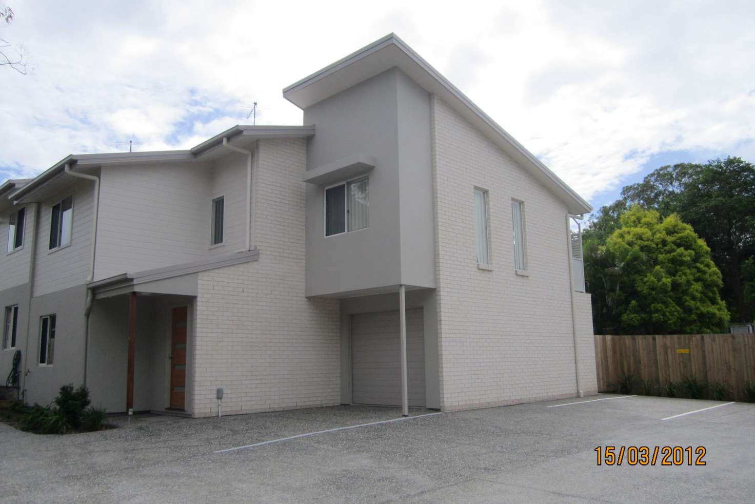Main view of Homely townhouse listing, 4/13 Victor Street, Birkdale QLD 4159