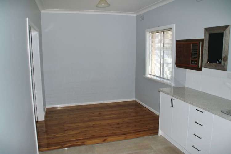 Fourth view of Homely house listing, 25 Higgins Avenue, Wagga Wagga NSW 2650