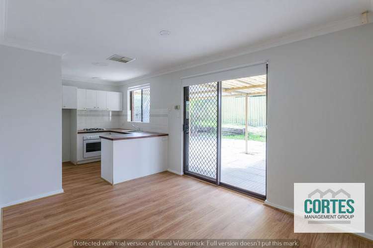 Fifth view of Homely house listing, 2 Glenbawn Drive, South Lake WA 6164