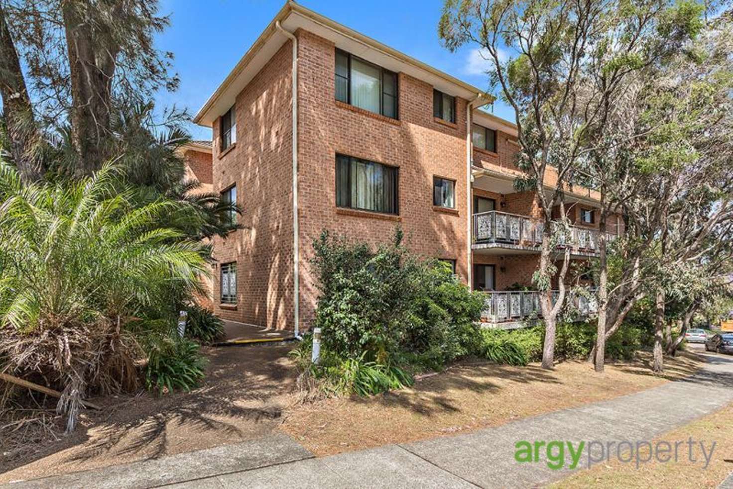 Main view of Homely unit listing, 1/17-19 Rutland Street, Allawah NSW 2218