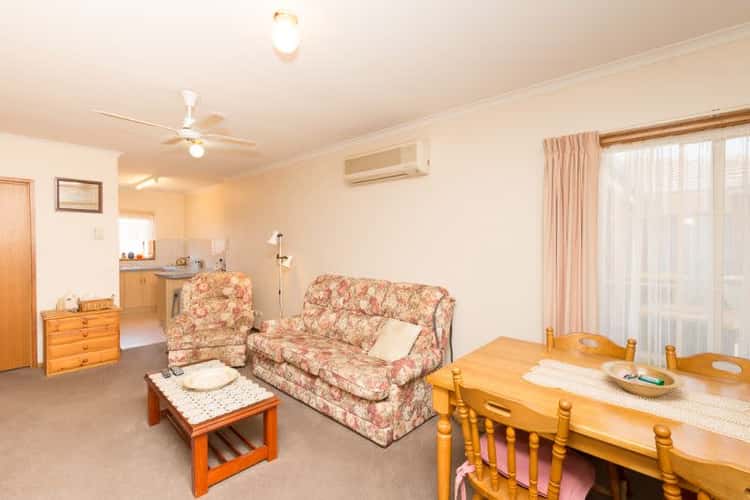 Second view of Homely unit listing, 3/4 Pynsent Street, Horsham VIC 3400