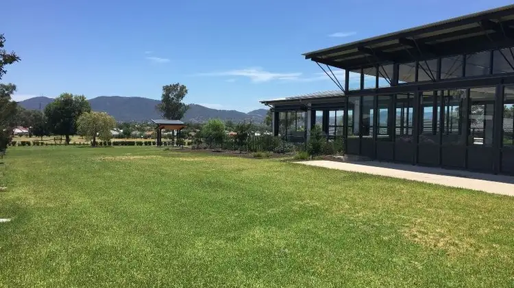 58 PEAK DRIVE, Hillvue NSW 2340