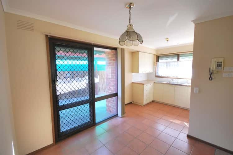 Fourth view of Homely unit listing, 1/32 LAMONT CRESCENT, Cranbourne VIC 3977