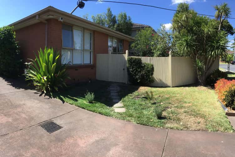 Main view of Homely villa listing, 1/15 Smith Street, Bentleigh VIC 3204