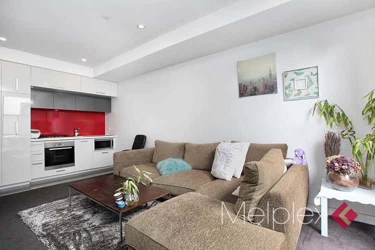 Main view of Homely apartment listing, 221/81-83 Riversdale Road, Hawthorn VIC 3122