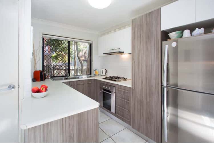 Second view of Homely townhouse listing, 15/64 Browne St, New Farm QLD 4005