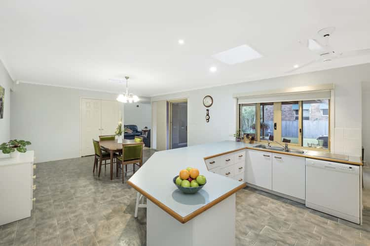 Second view of Homely house listing, 7 Robynne Place, Kuraby QLD 4112