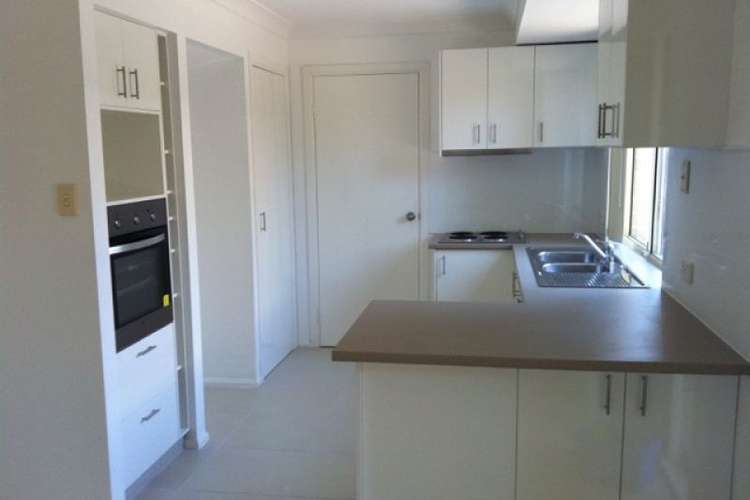 Fifth view of Homely townhouse listing, 2/33 Government Rd, Labrador QLD 4215