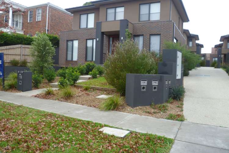 Main view of Homely townhouse listing, 7 Osburn Ave, Balwyn North VIC 3104