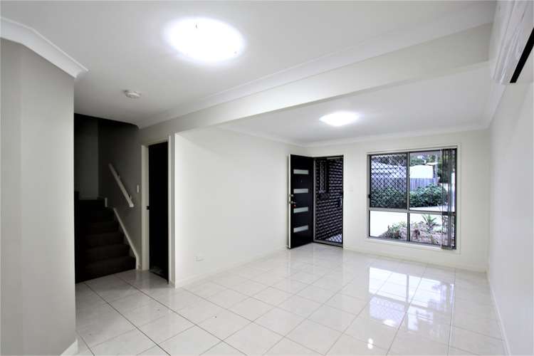 Fourth view of Homely townhouse listing, 1/31A Boscawan Crescent, Bellbird Park QLD 4300