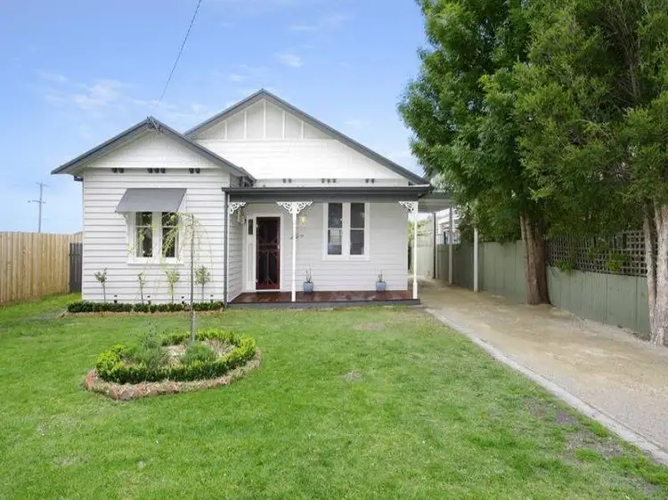 21 Queen St