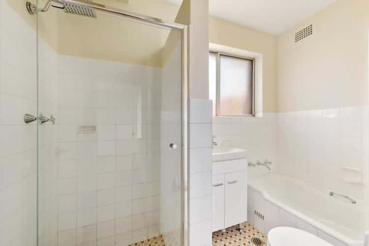 Fifth view of Homely apartment listing, 3/33 Flood Street, Bondi NSW 2026