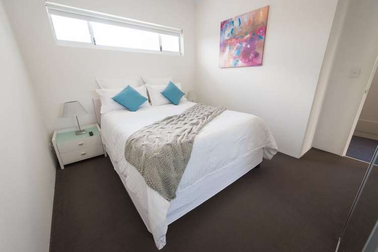 Third view of Homely apartment listing, 5 Capper Place, Kardinya WA 6163