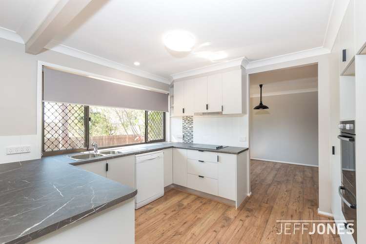 Fourth view of Homely house listing, 5 Consuelo Court, Carindale QLD 4152