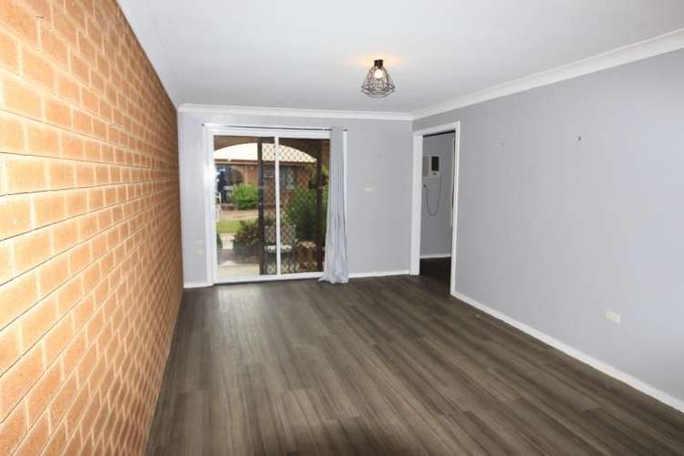 Third view of Homely unit listing, 12/5 Landgon Avenue, Wagga Wagga NSW 2650