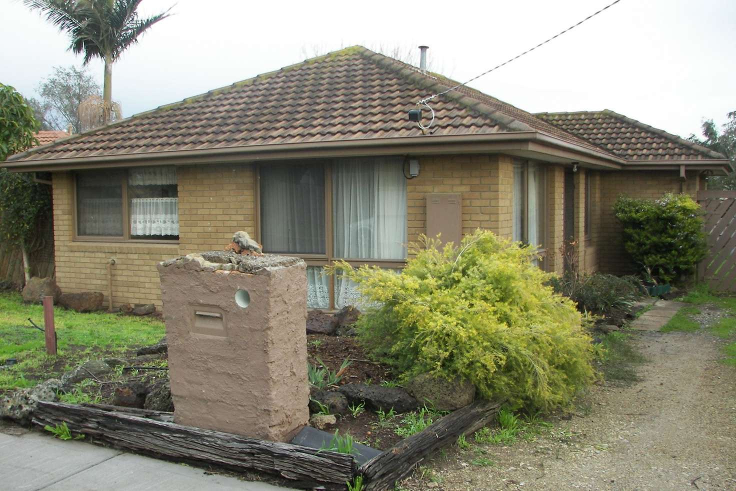 Main view of Homely house listing, 19 LAMONT CRESCENT, Cranbourne West VIC 3977