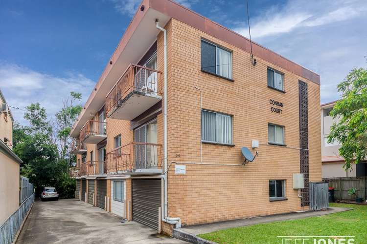 Main view of Homely unit listing, 2/30 Elliott Street, Hawthorne QLD 4171