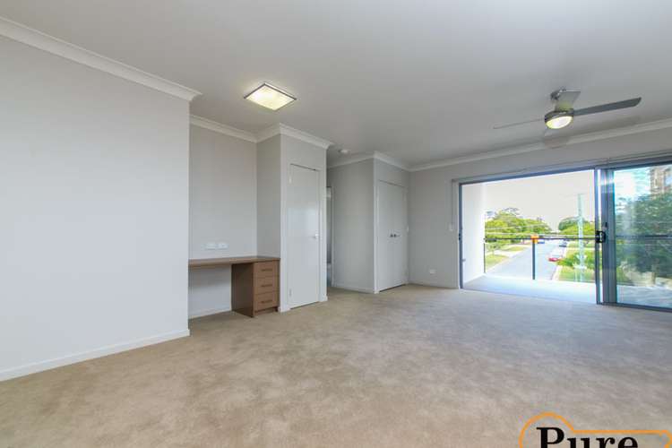 Main view of Homely apartment listing, 4/39 Atthow Parade, Nundah QLD 4012